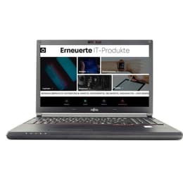 Fujitsu LifeBook E556 15" Core i5 2,4 GHz - SSD 256 GB - 12GB Tastiera Tedesco