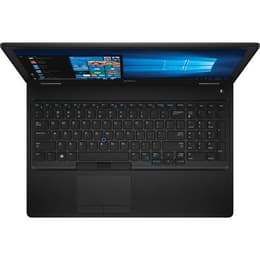 Dell Latitude 5590 15" Core i5 1,6 GHz - SSD 256 GB - 8GB Tastiera Italiano