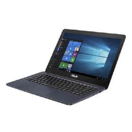 Asus L402Y 14” (2015)