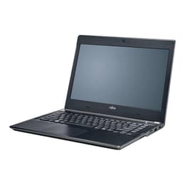 Fujitsu LifeBook UH552 13" Core i3 1,8 GHz - SSD 128 GB - 4GB Tastiera Svedese
