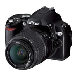 Reflex D40X - Nero + Nikon AF-S DX Zoom Nikkor 18-55 mm f/3.5-5.6G ED II f/3.5-5.6GII