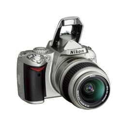 Reflex - Nikon D40 Grigio + obiettivo Nikon AF-S DX Nikkor 18-55mm f/3.5-5.6G ED II