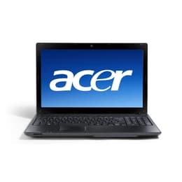 Acer Aspire 5742G 15" Core i3 2.4 GHz - SSD 240 GB - 8GB Tastiera Italiano
