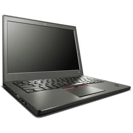 Lenovo ThinkPad X250 12" Core i5 2.3 GHz - SSD 120 GB - 8GB Tastiera Inglese (US)