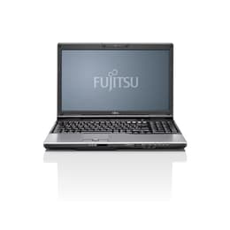 Fujitsu LifeBook E782 15" Core i7 2.1 GHz - SSD 256 GB - 8GB Tastiera