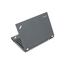 Lenovo ThinkPad X230 12" Core i5 2.6 GHz - SSD 240 GB - 8GB Tastiera Francese