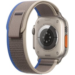 Apple Watch Ultra (2022) GPS + Cellular 49 mm - Titanio Titanio naturale