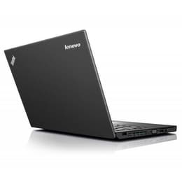 Lenovo ThinkPad X250 12" Core i5 2.3 GHz - SSD 160 GB - 8GB Tastiera Francese