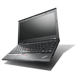 Lenovo ThinkPad X230 12" Core i5 2.6 GHz - SSD 160 GB - 2GB Tastiera Francese