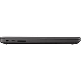 HP 240 G8 14" Core i5 1 GHz - SSD 256 GB - 8GB - QWERTY - Italiano