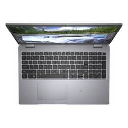 Dell Latitude 5520 15" Core i5 2.4 GHz - SSD 256 GB - 8GB - AZERTY - Francese