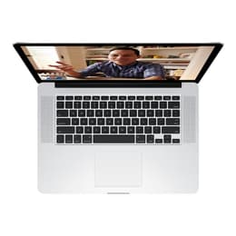 MacBook Pro 15" Retina (2015) - Core i7 2.2 GHz SSD 256 - 16GB - Tastiera QWERTY - Spagnolo
