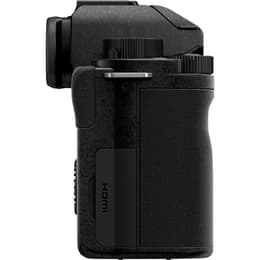 Panasonic Lumix DC-G100D - Nero + Panasonic Lumix G Vario 12-32mm f/3.5-5.6 Mega OIS + Lumix G 25mm f/1.7 ASPH + Lumix G Vario 45-150mm f/4.0-5.6 ASPH