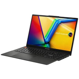 Asus Vivobook S15 K5504VA-OI58512B1W OLED 15" Core i5 2.6 GHz - SSD 512 GB - 8GB - QWERTY - Inglese