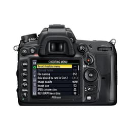 Reflex - Nikon D7000 Nero + obiettivo Nikon AF-S 18-200mm f/3.5-5.6 G ED DX VR