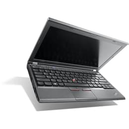 Lenovo ThinkPad X230 12" Core i5 2.6 GHz - SSD 120 GB - 8GB Tastiera Francese