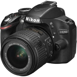 Nikon D3200 + AF-S DX Nikkor 18-55mm f/3.5-5.6G ED II