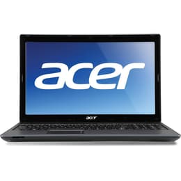 Acer Aspire 5733 15" Core i3 2.4 GHz - HDD 500 GB - 6GB Tastiera Francese