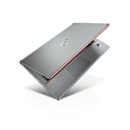 Fujitsu LifeBook E736 13" Core i5 2.4 GHz - SSD 480 GB - 8GB Tastiera Tedesco