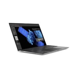 Dell Precision 5570 15" Core i7 2.4 GHz - SSD 1 TB - 64GB - QWERTY - Spagnolo