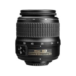 Nikon D5000 + Nikkor AF-S DX ED GII 18-55mm f/3.5-5.6