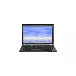 Lenovo ThinkPad X230 12" Core i5 2.6 GHz - SSD 120 GB - 4GB Tastiera Tedesco