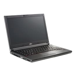 Fujitsu LifeBook E546 14" Core i5 2.4 GHz - SSD 256 GB - 12GB Tastiera Spagnolo
