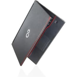 Fujitsu LifeBook E546 14" Core i3 2.3 GHz - SSD 256 GB - 16GB Tastiera Tedesco