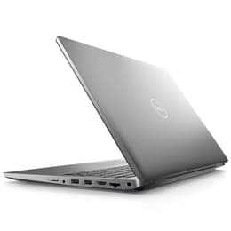 Dell Latitude 5530 15" Core i5 1.3 GHz - SSD 1 TB - 8GB - AZERTY - Francese