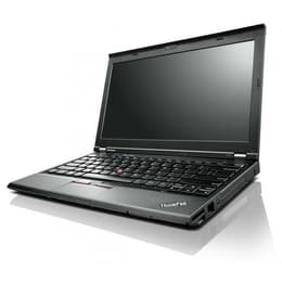 Lenovo ThinkPad X230 12" Core i5 2.6 GHz - SSD 256 GB - 8GB Tastiera Francese