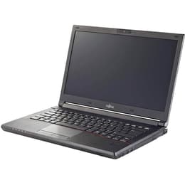 Fujitsu LifeBook E546 14" Core i5 2.4 GHz - SSD 256 GB - 8GB Tastiera Tedesco