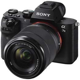 A7 II - Nero + Sony FE 28-70mm f/3.5-5.6 OSS f/3.5-5.6
